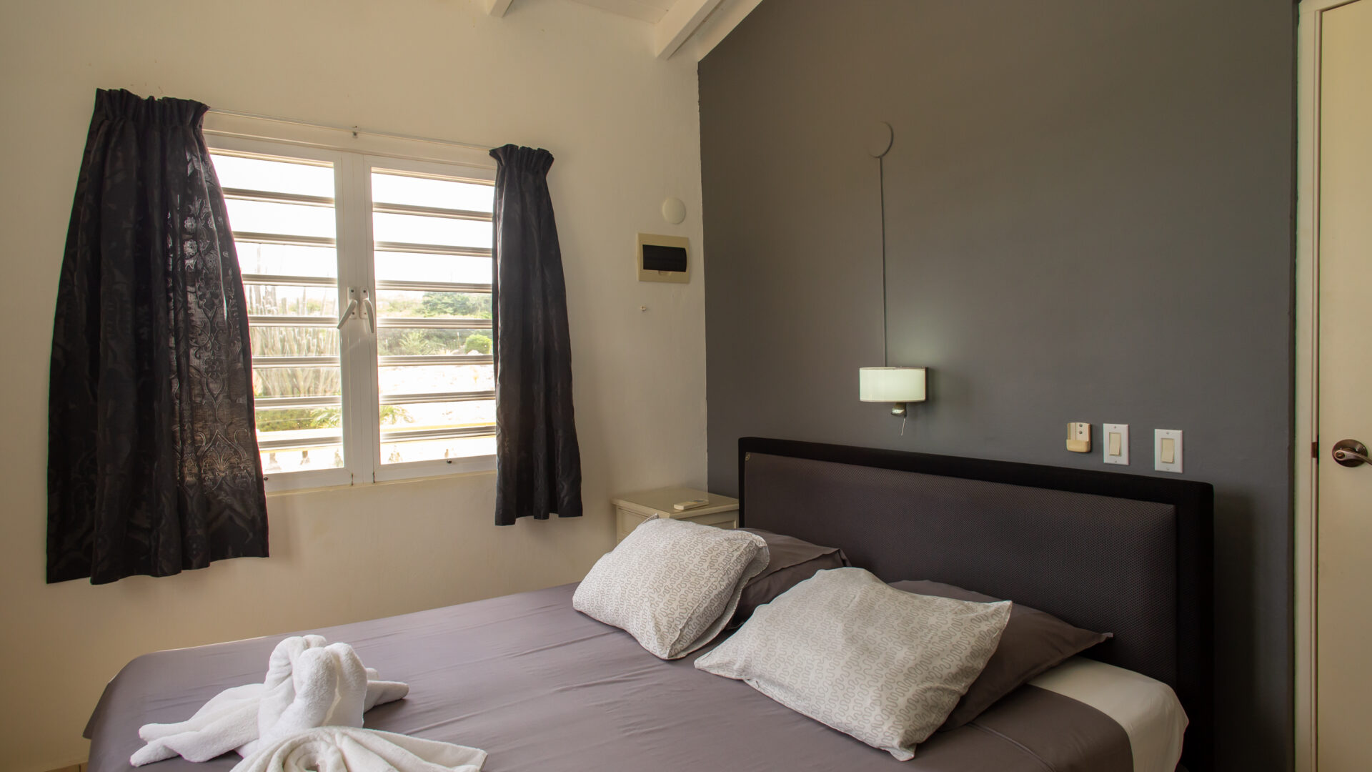 Hillside apartments Bonaire - -4318