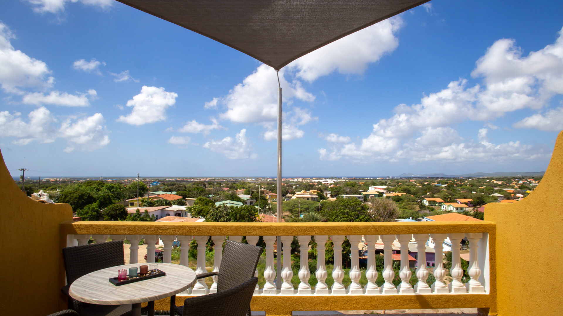 Hillside apartments Bonaire - -4383