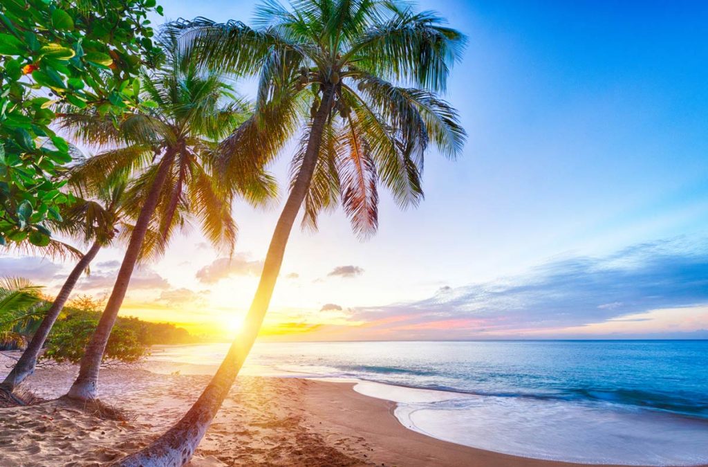 guadeloupe-beach-sunset